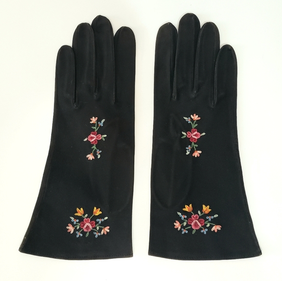Vintage Accessories - VINTAGE Handmade in France Leather Gloves